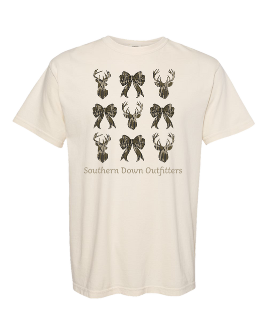 Bows & Bucks Tee