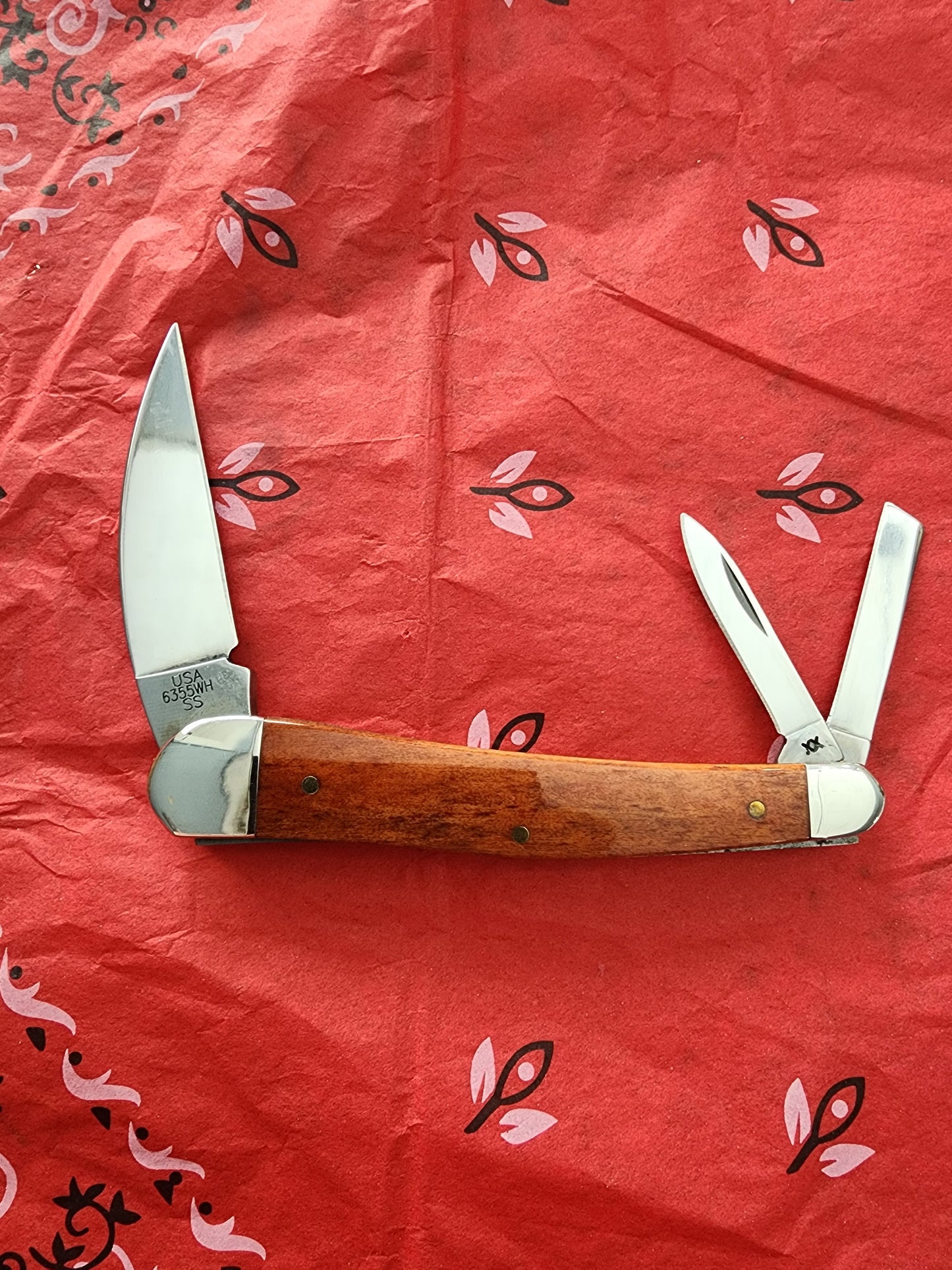 2015 Case Smooth Chestnut Seahorse Whittler