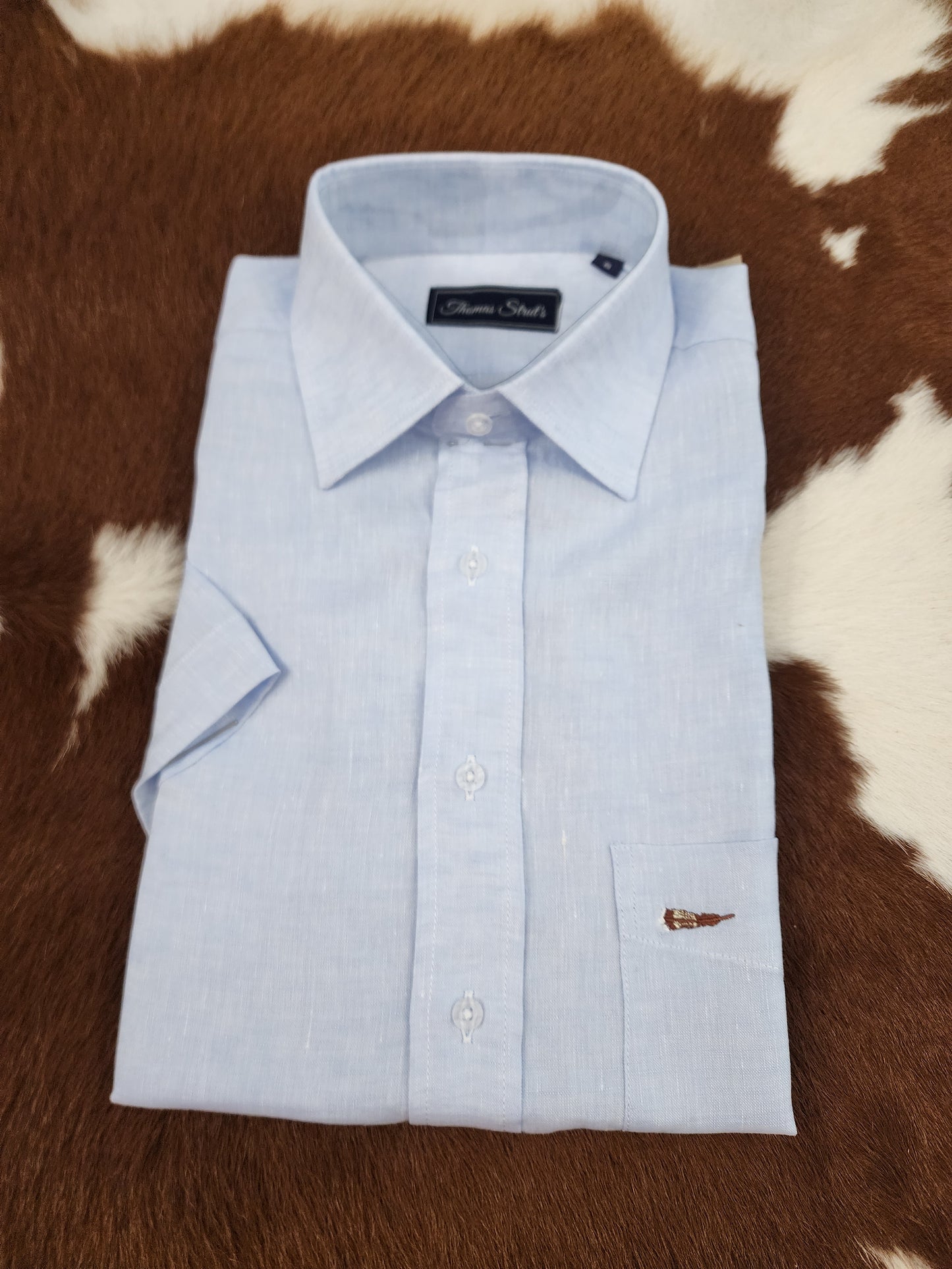 Men's Thomas Strut's Apparel Co. S/S Button Down-100% Blue Linen