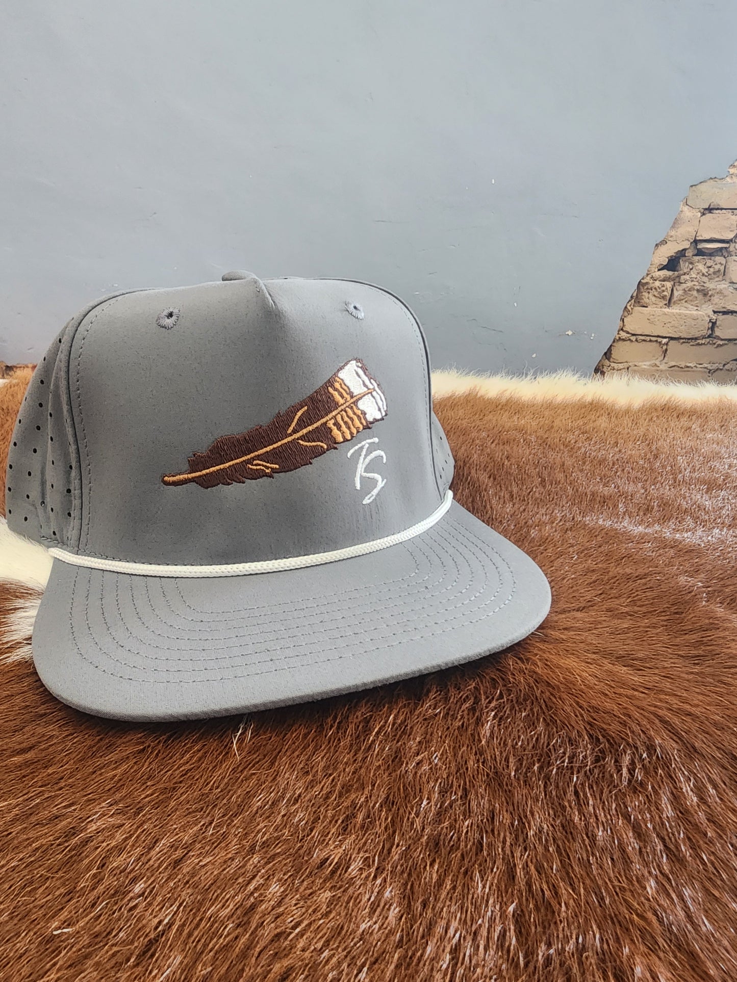 Men's Thomas Strut's Apparel Co. Feather Performance Trucker Hat-Charcoal
