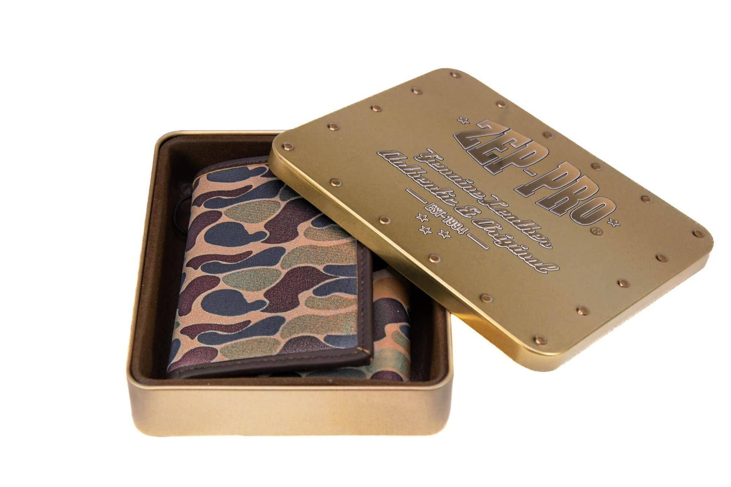 Bass Men's Trifold Old School Camo Leather Wallet.